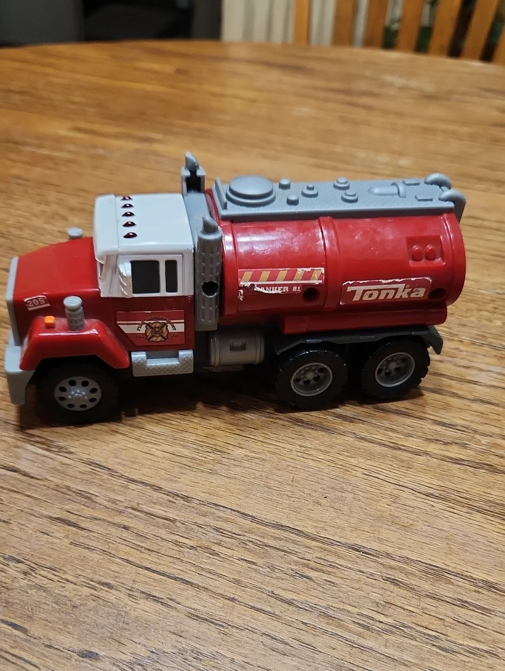 Tonka Fire Tanker Truck